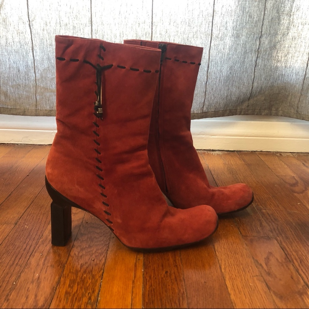 90’s ITALIAN SUEDE BOOTS